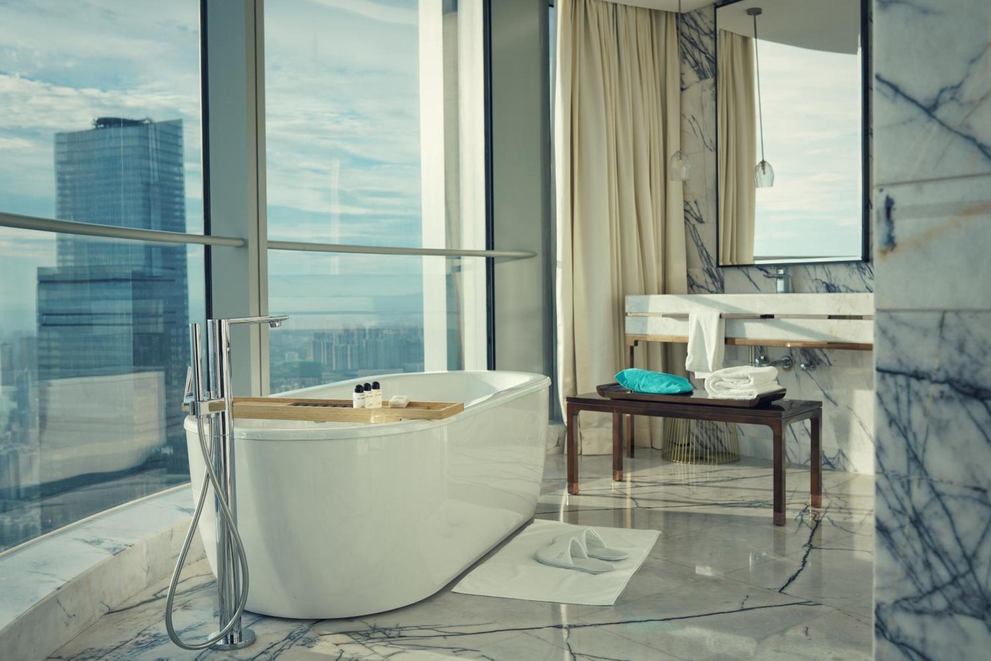 นา โลตัส โฮเต็ล อะ ลักชัวรี คอลเลคชั่น โฮเต็ล หนานหนิง Hotel ภายนอก รูปภาพ